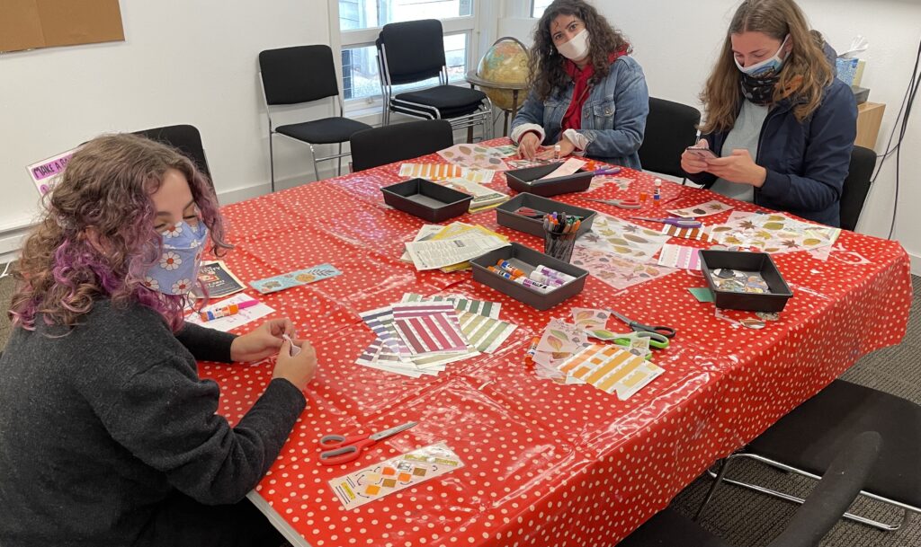 Anika and friends make art